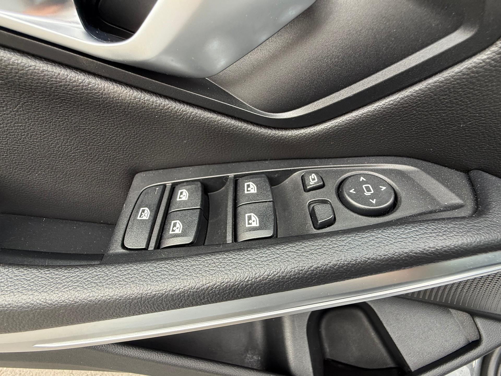 BMW Seria 3 2022 320d xDrive AT Luxury Line - foto 33