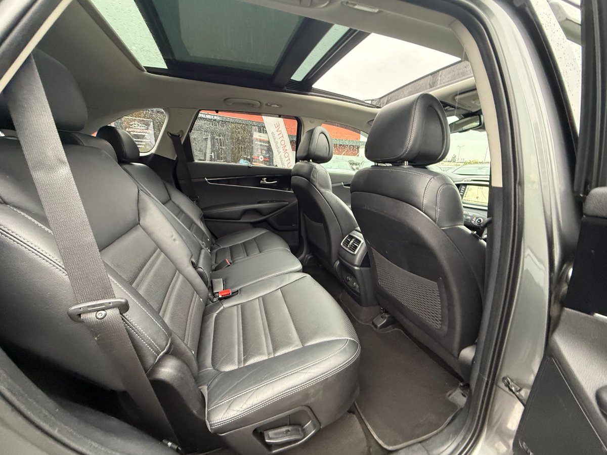 Kia Sorento 2016 - foto 14