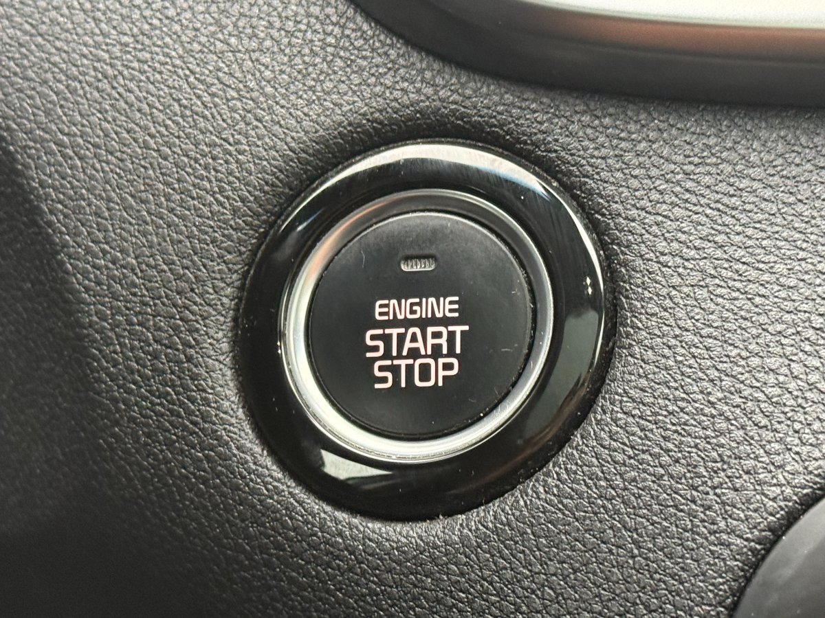 Kia Sorento 2016 - foto 28