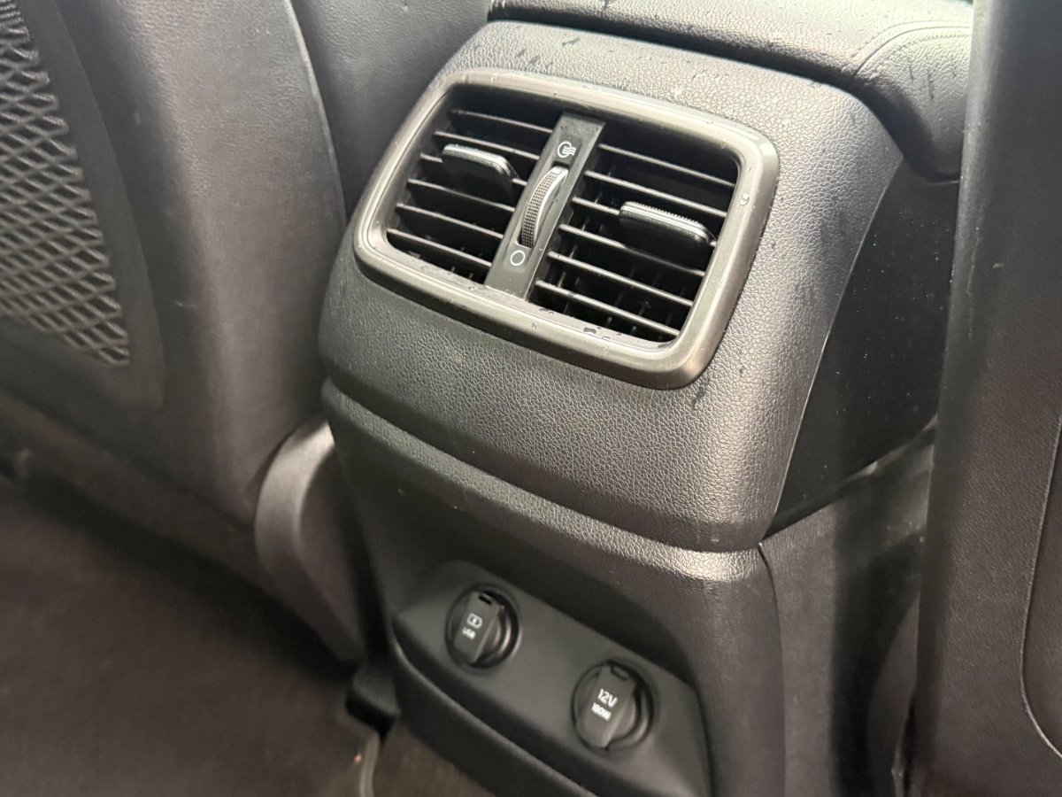 Kia Sorento 2016 - foto 15