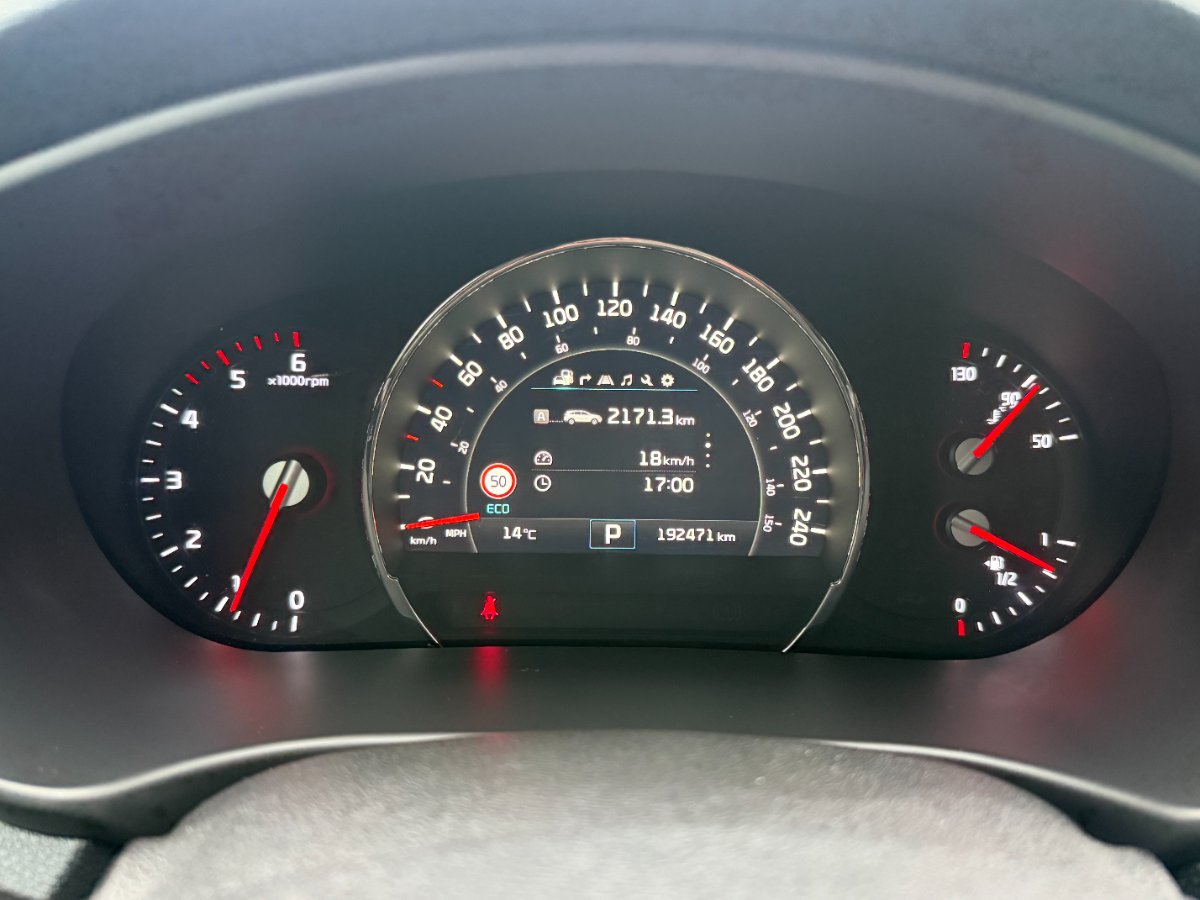 Kia Sorento 2016 - foto 25