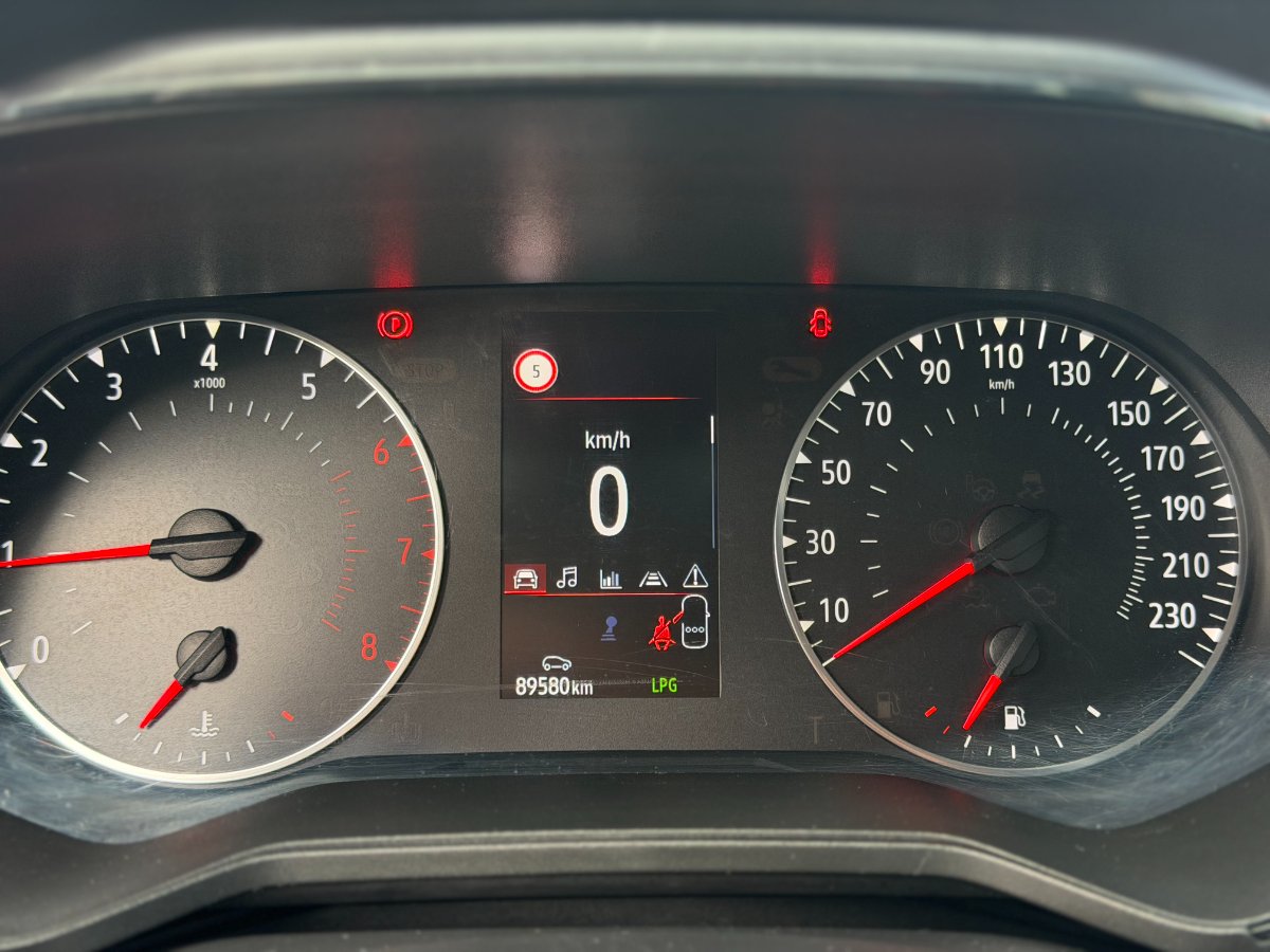 Renault Clio 2021 V TCe 90 Techno - foto 18