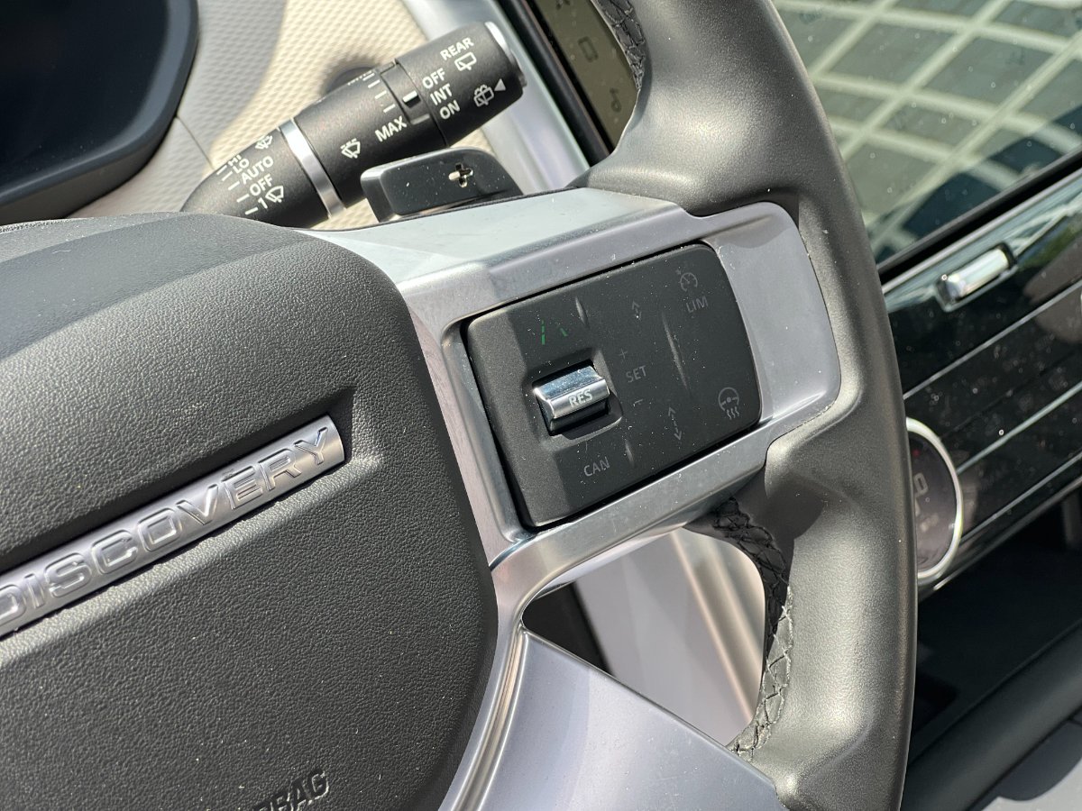 Land Rover Discovery 2024 - foto 19