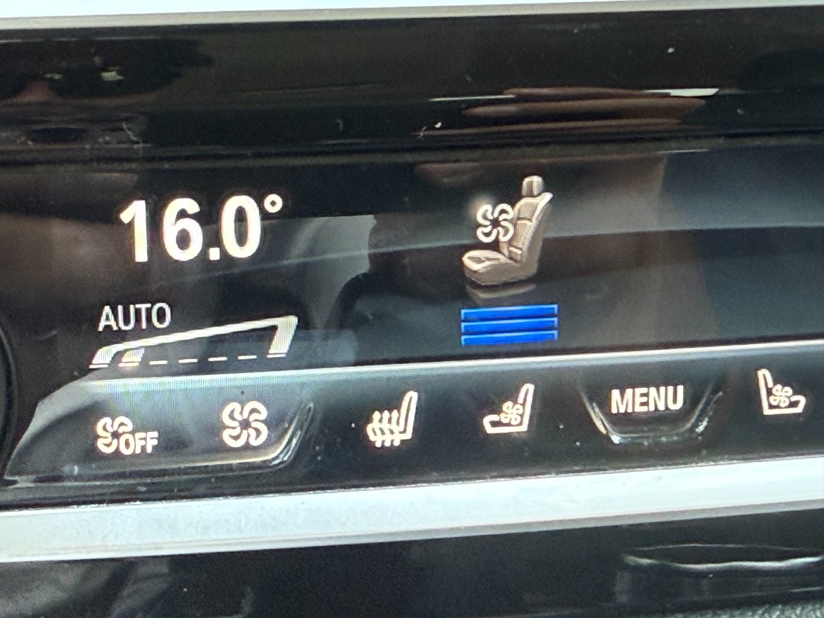 BMW Seria 5 2023 530d xDrive AT MHEV - foto 26