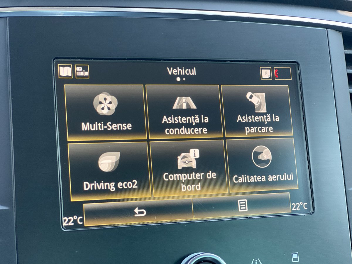 Renault Megane 2019 - foto 23