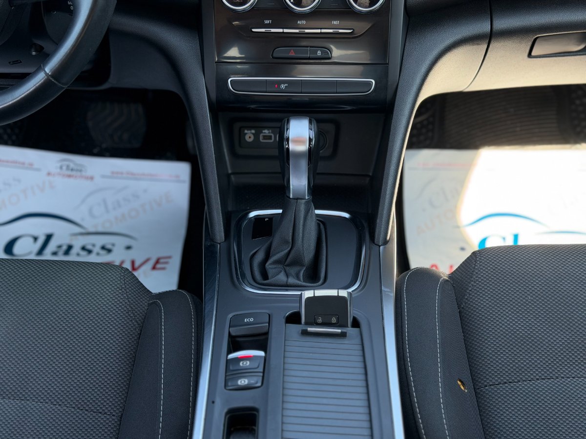 Renault Megane 2023 TCe 140 GPF Zen - foto 16