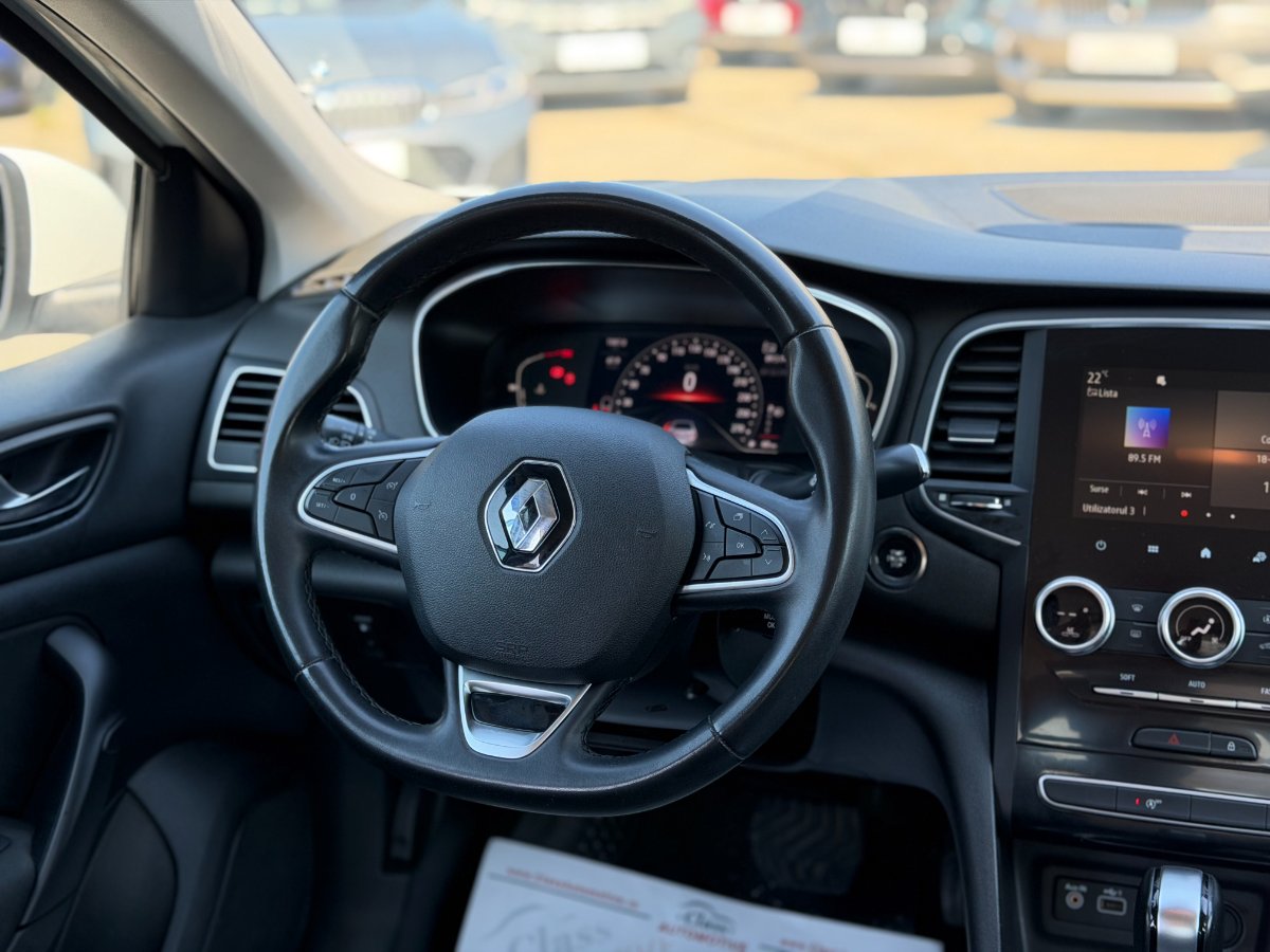 Renault Megane 2023 TCe 140 GPF Zen - foto 14
