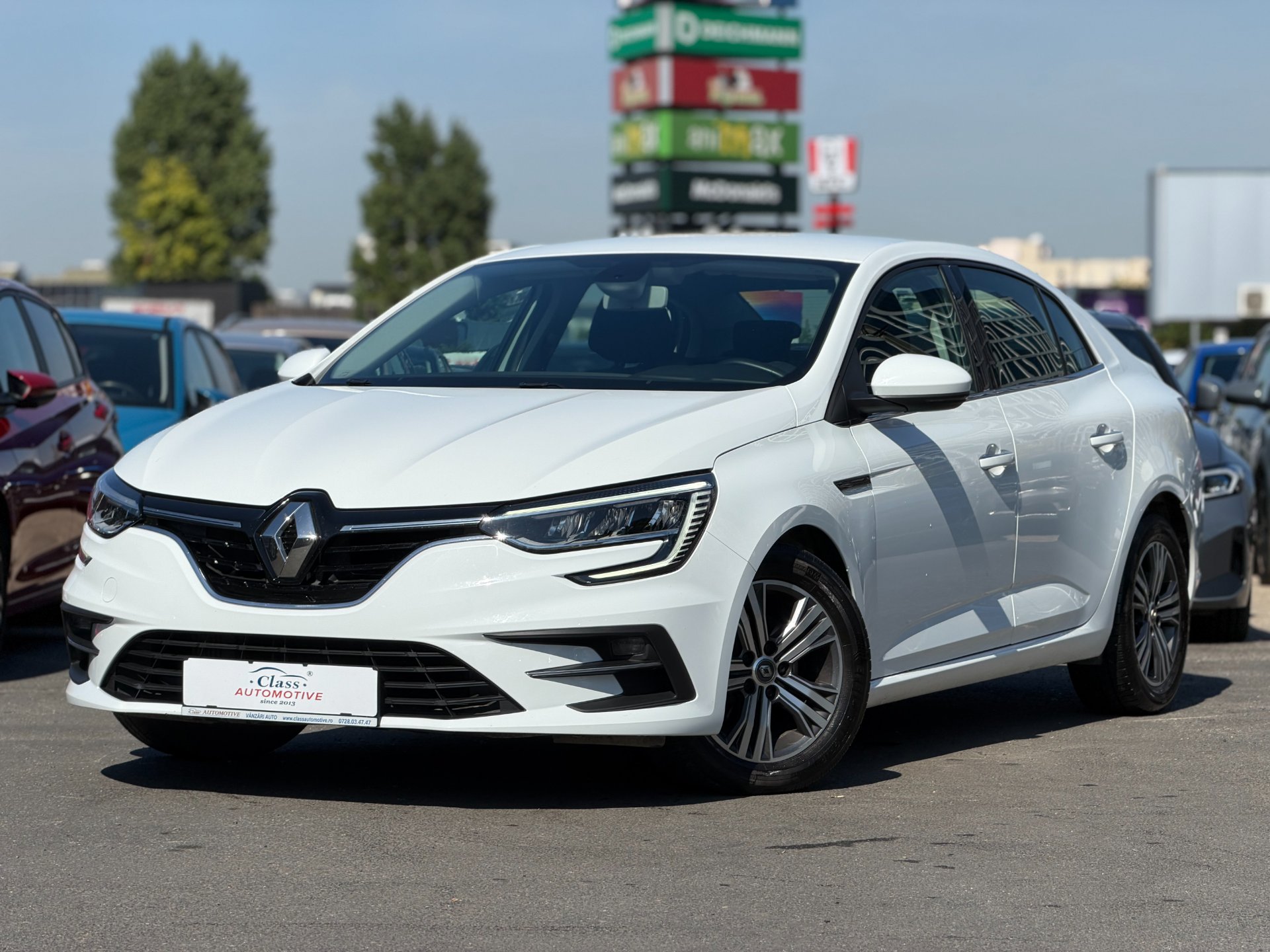 Renault Megane 2023 TCe 140 GPF Zen - foto 1
