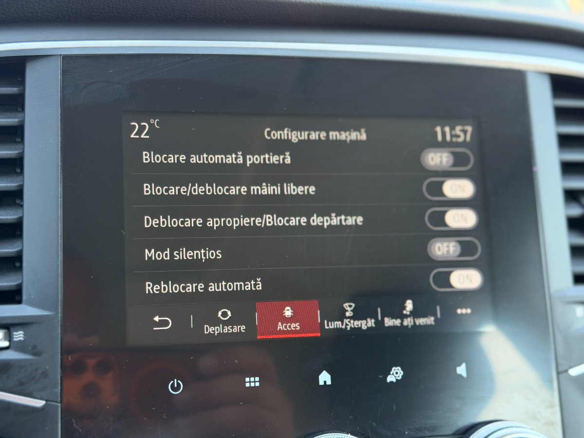 Renault Megane 2023 TCe 140 GPF Zen - foto 26