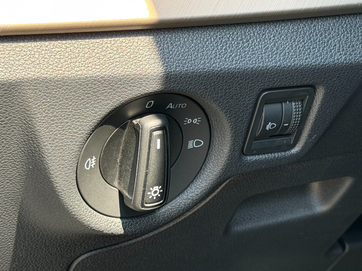Skoda Kamiq 2023 1.5 TSI DSG Style - foto 9