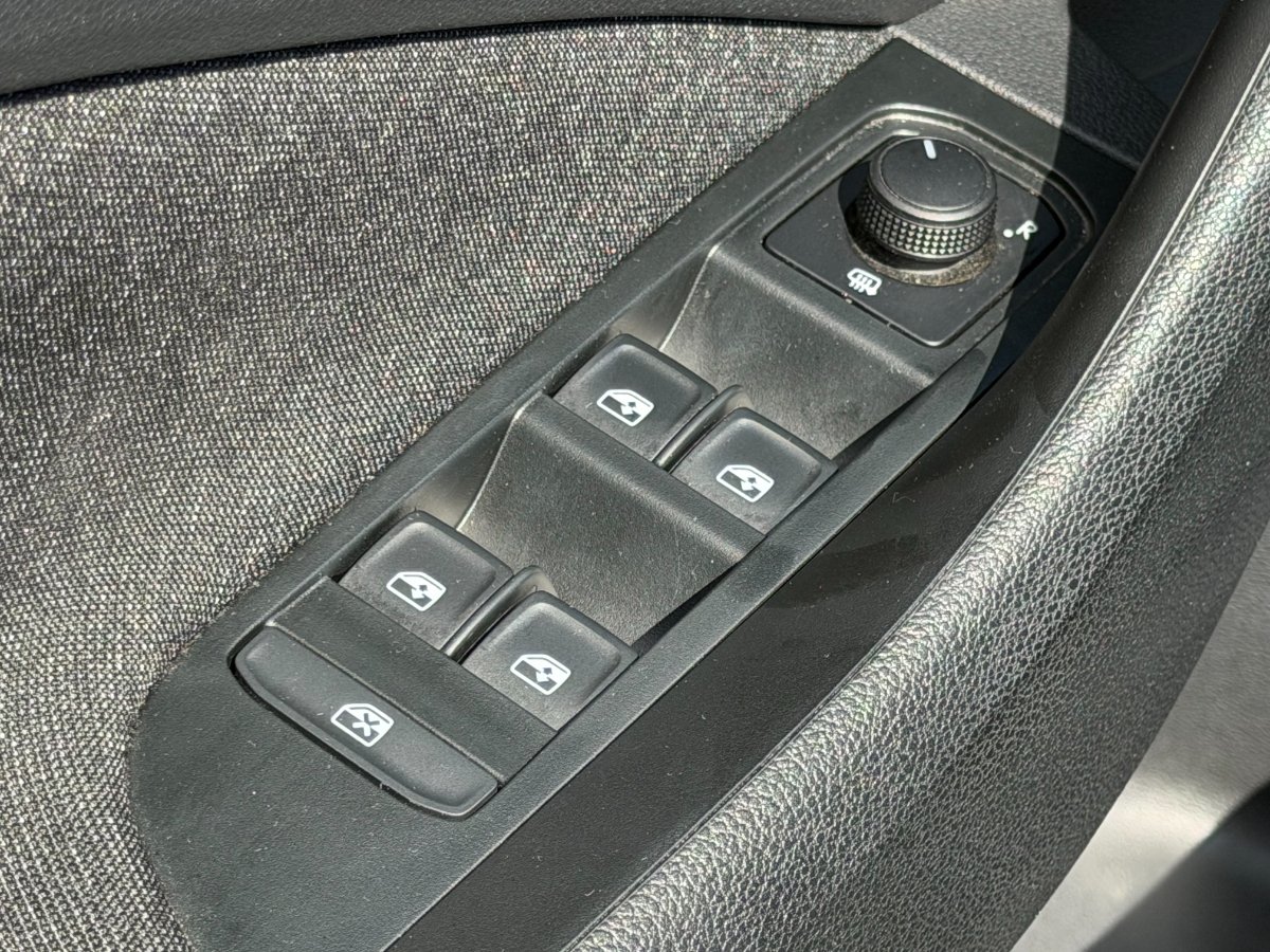 Skoda Kamiq 2023 1.5 TSI DSG Style - foto 8