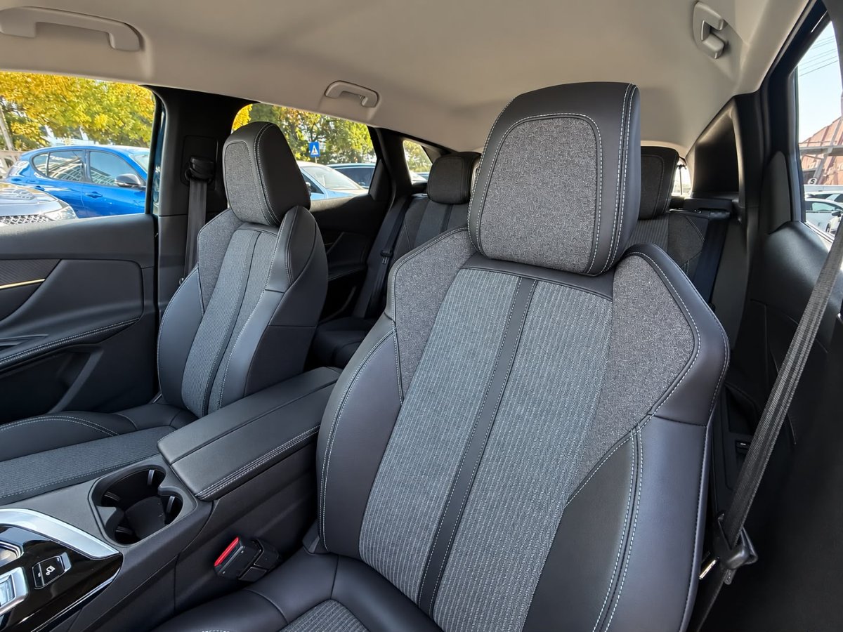 Peugeot 3008 2022 1.2 PureTech 130 EAT8 Allure Pack - foto 9