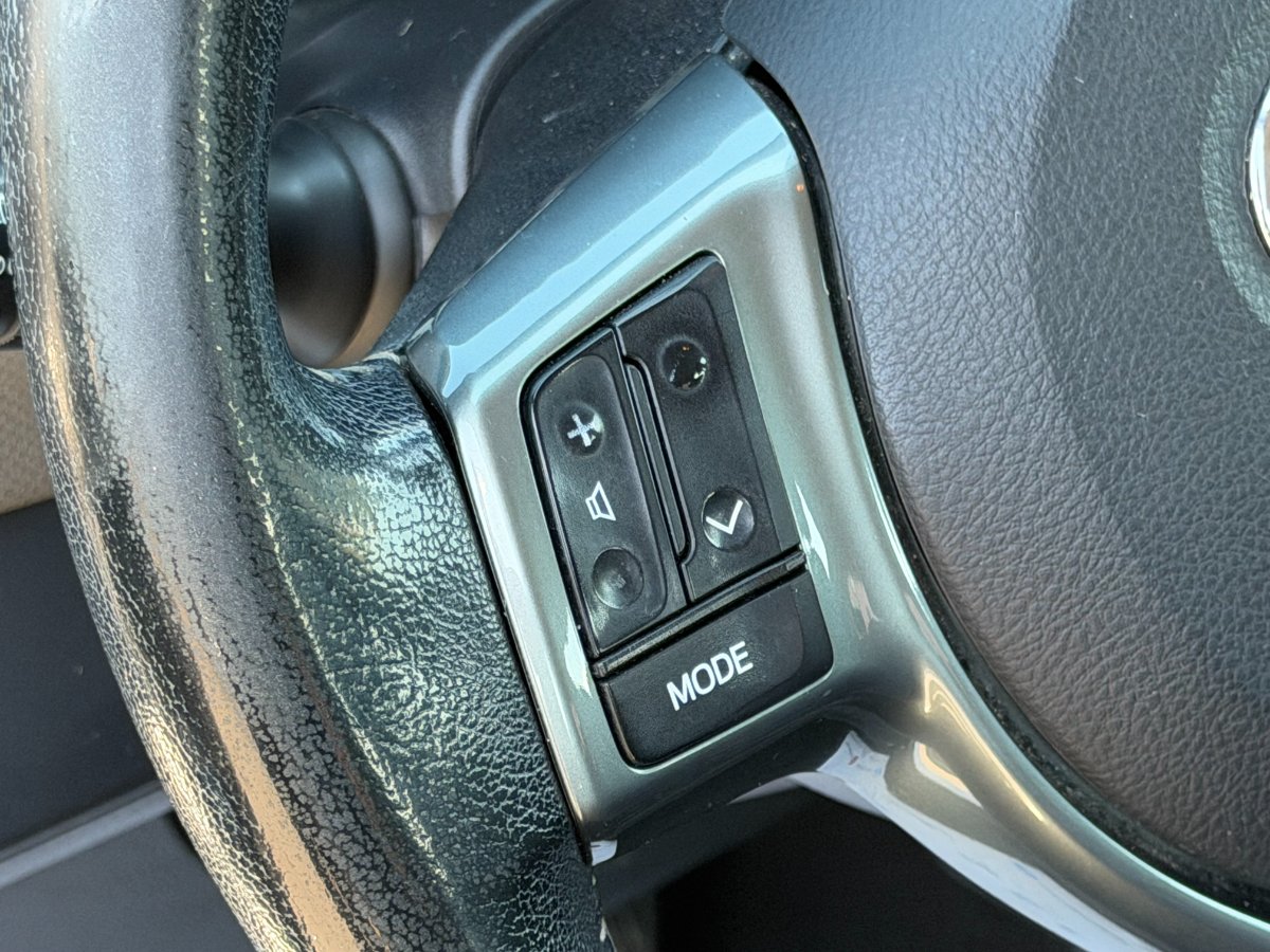 Toyota Yaris 2016 1.5 VVT-i HSD Dynamic - foto 9