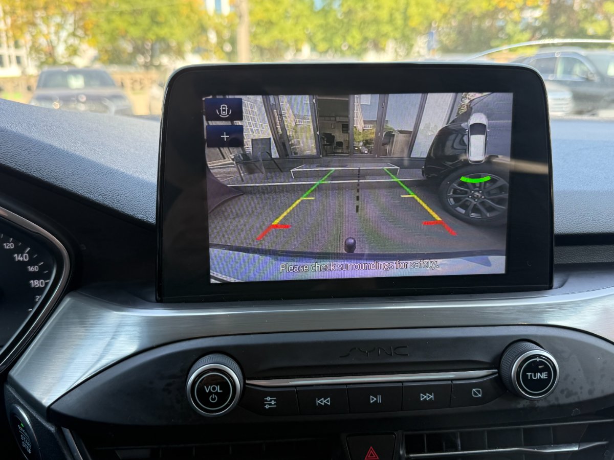 Ford Focus 2019 1.5 EcoBlue Titanium - foto 10