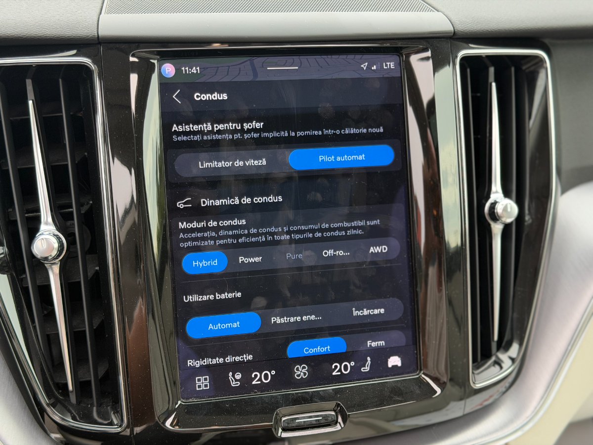 Volvo XC60 2021 - foto 23