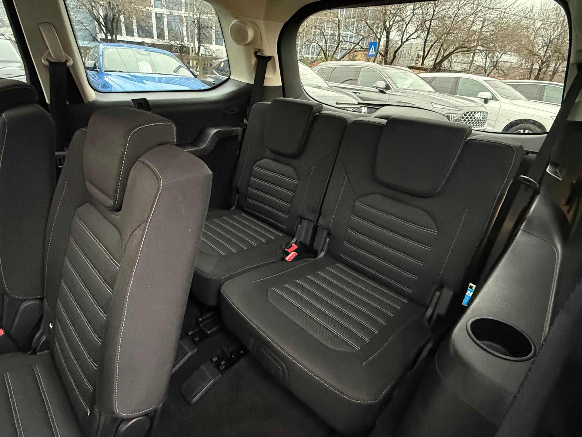 Ford Galaxy 2015 2.0 TDCi Powershift Titanium - foto 13