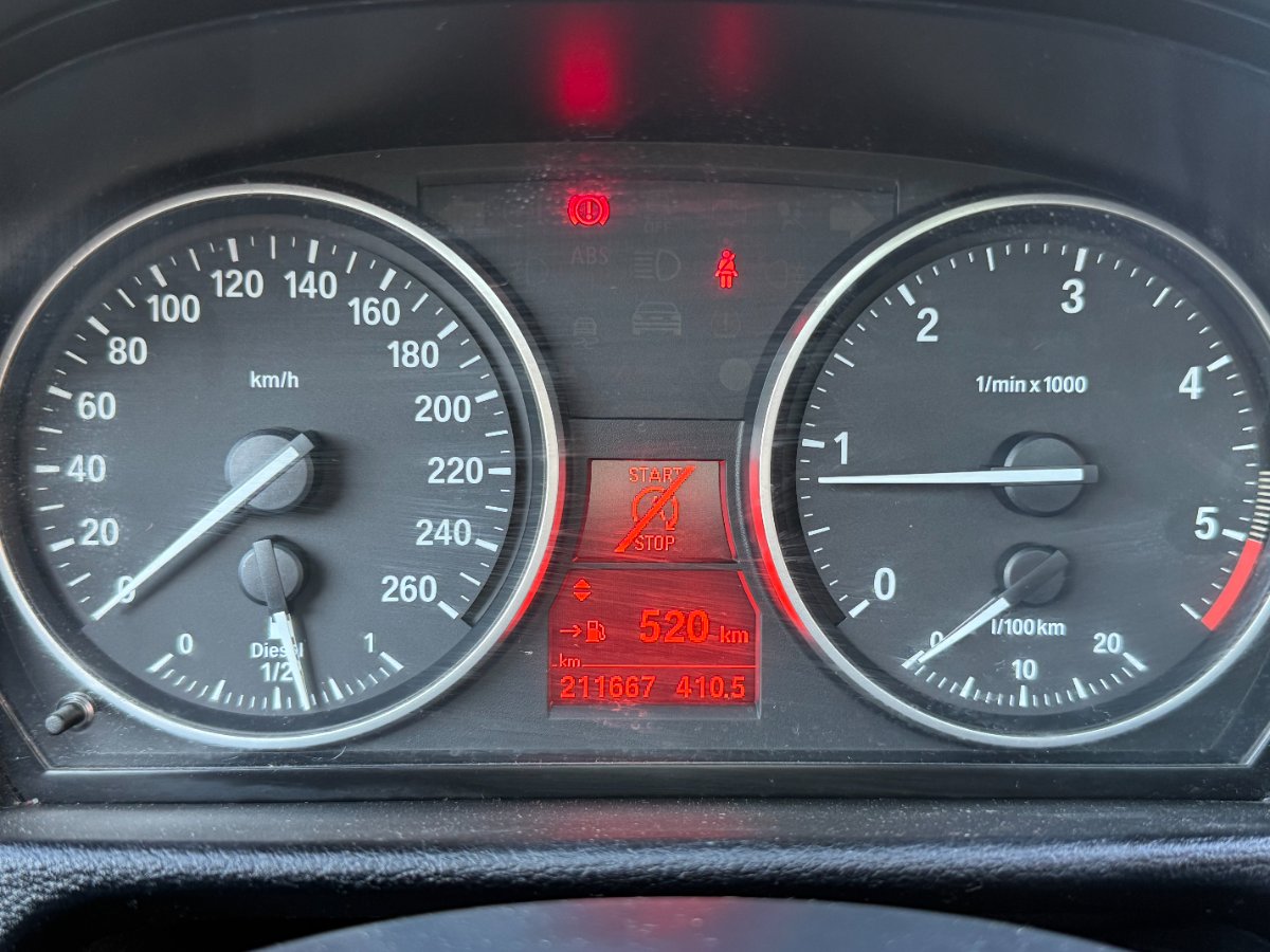 BMW X1 2015 xDrive18d - foto 16