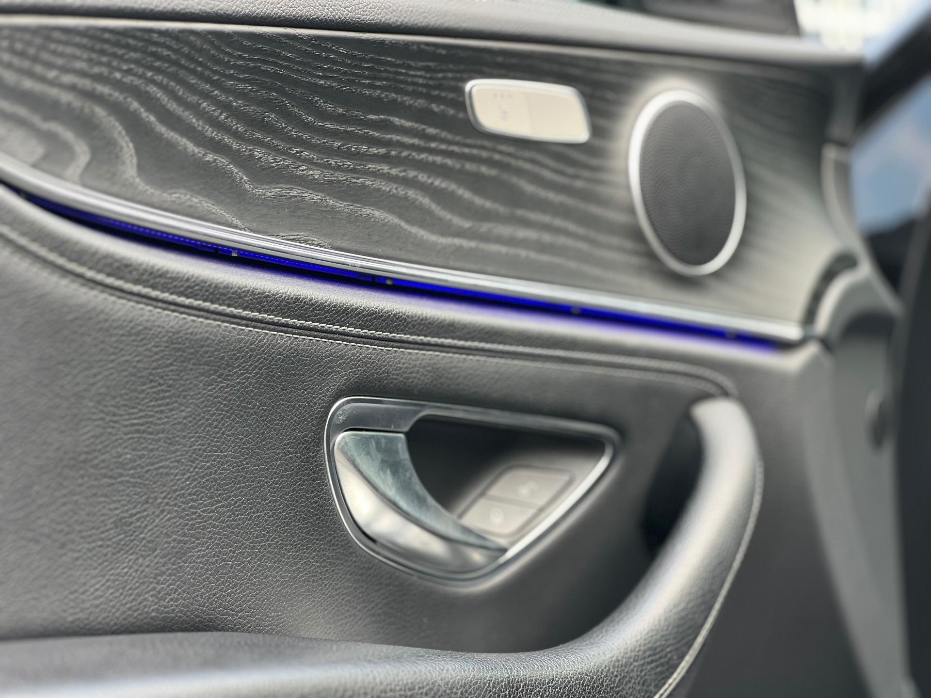 Mercedes-Benz Clasa E 2021 220 d AMG Line - foto 8