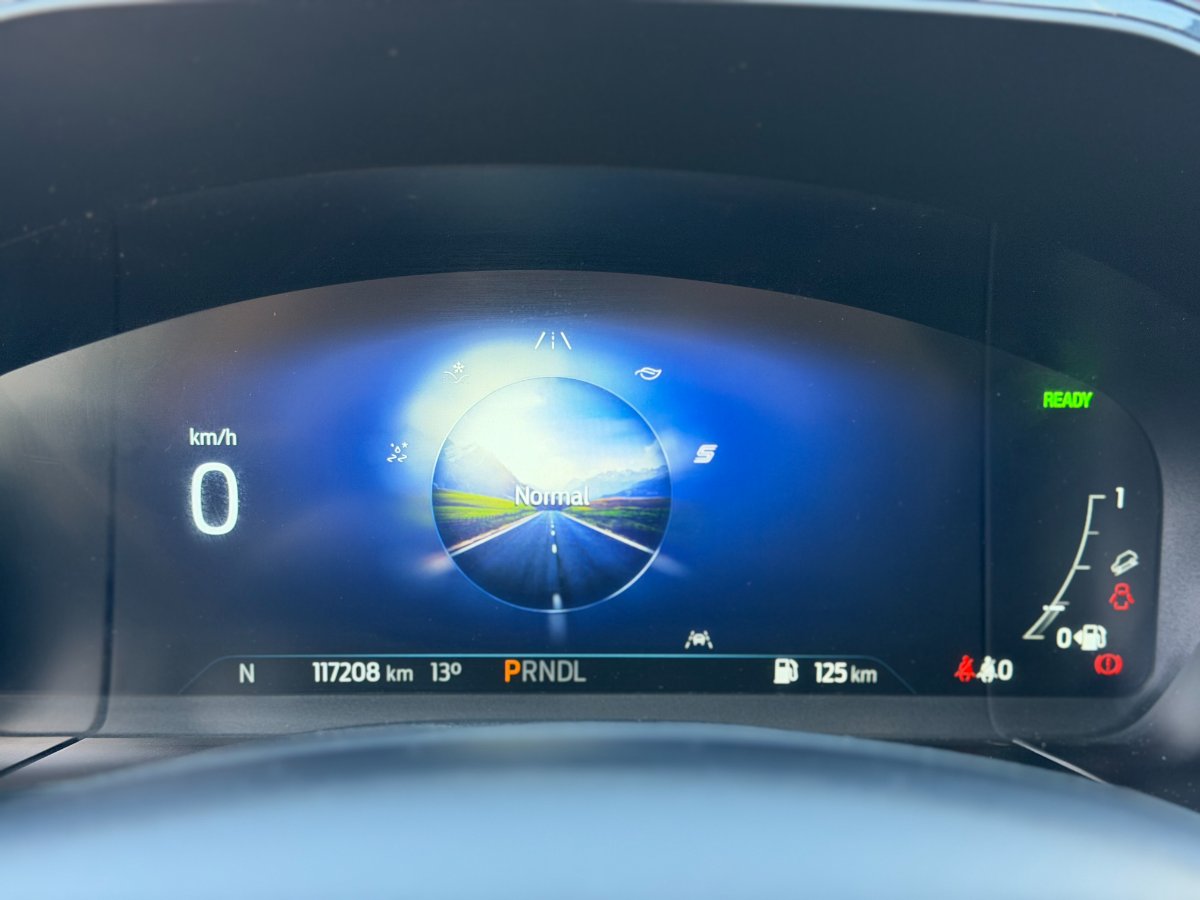 Ford Kuga 2022 2.5 Duratec FHEV AWD ST Line - foto 24