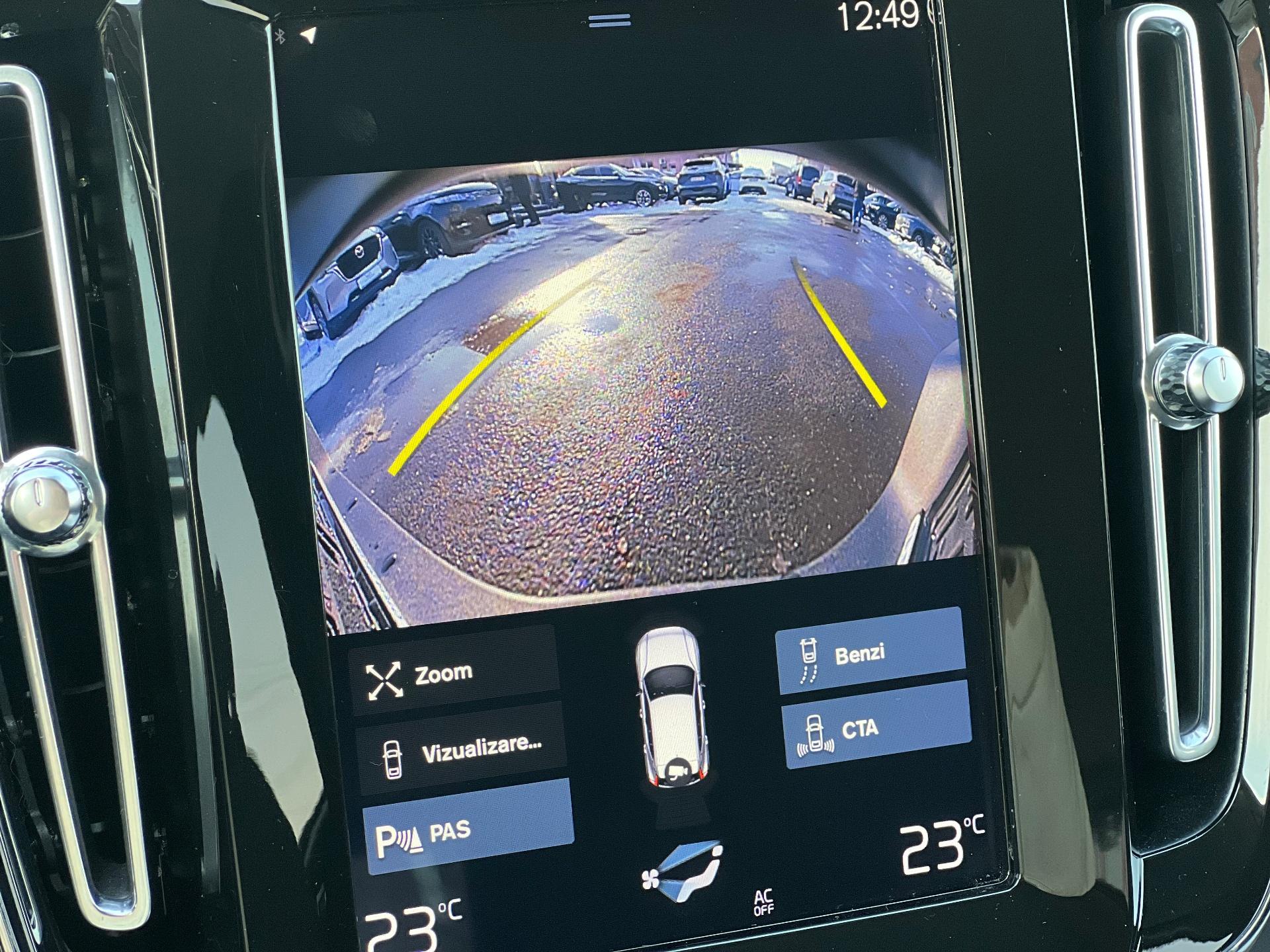 Volvo XC 40 - foto 17