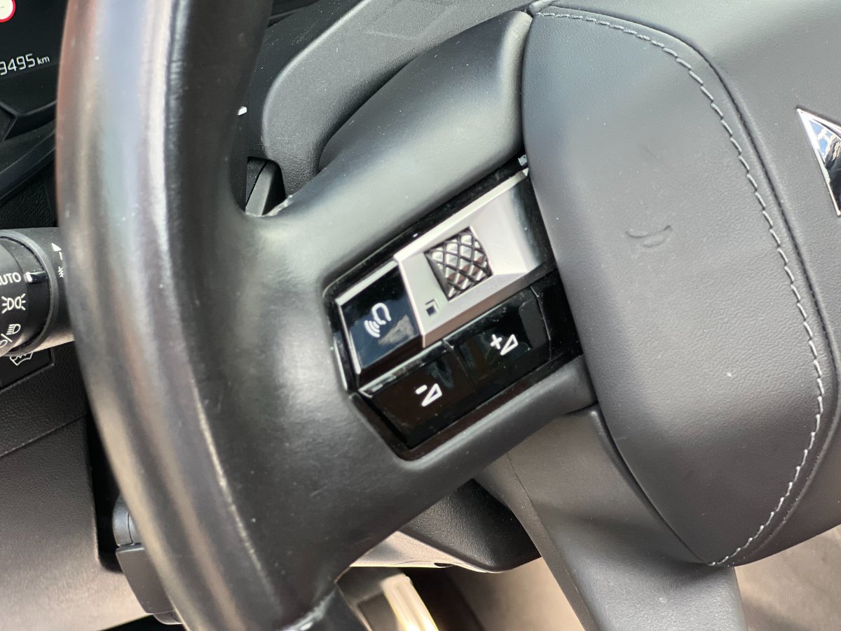 DS DS7 (Crossback) 2022 Crosback 1.6 PHeV AWD 300 EAT8 Rivoli - foto 12