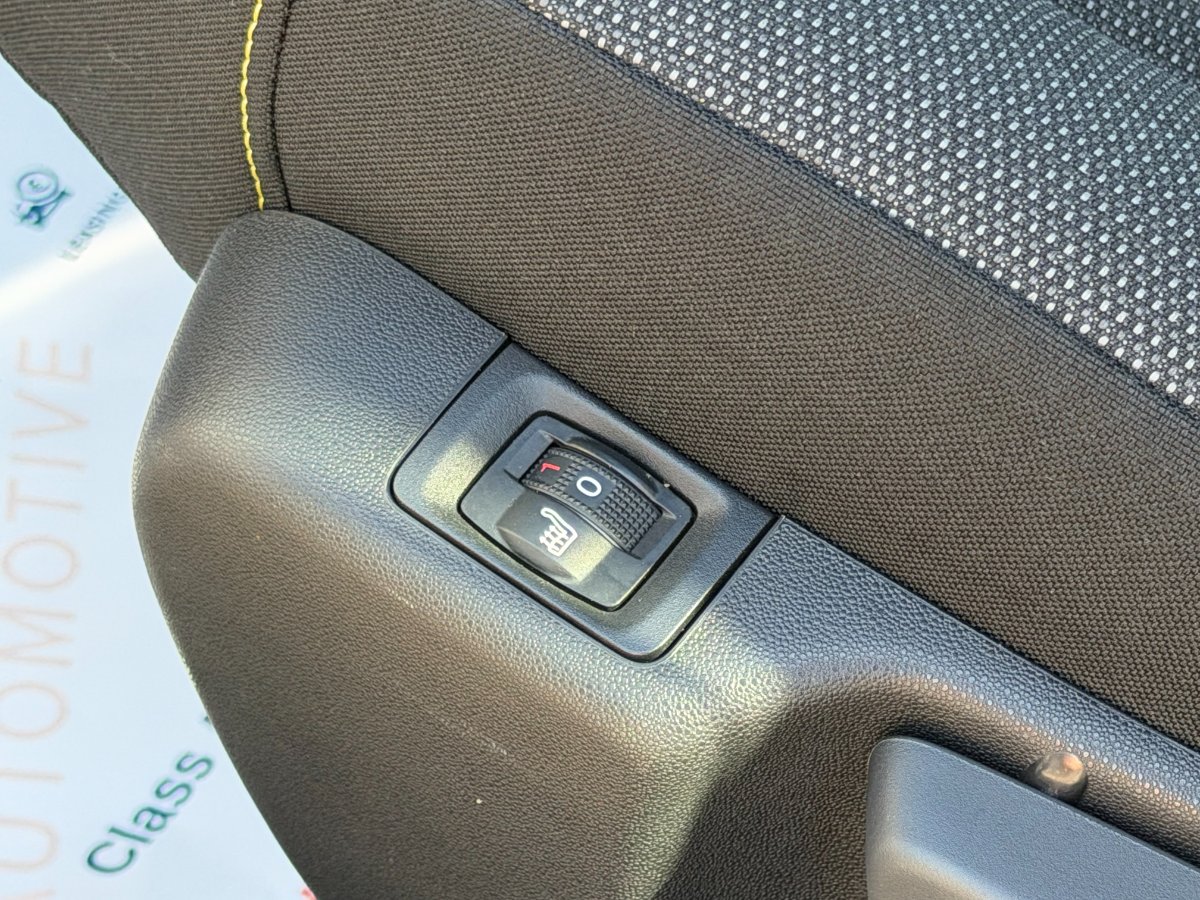 Citroën C3 2022 1.2 PureTech S&S EAT6 Shine - foto 8