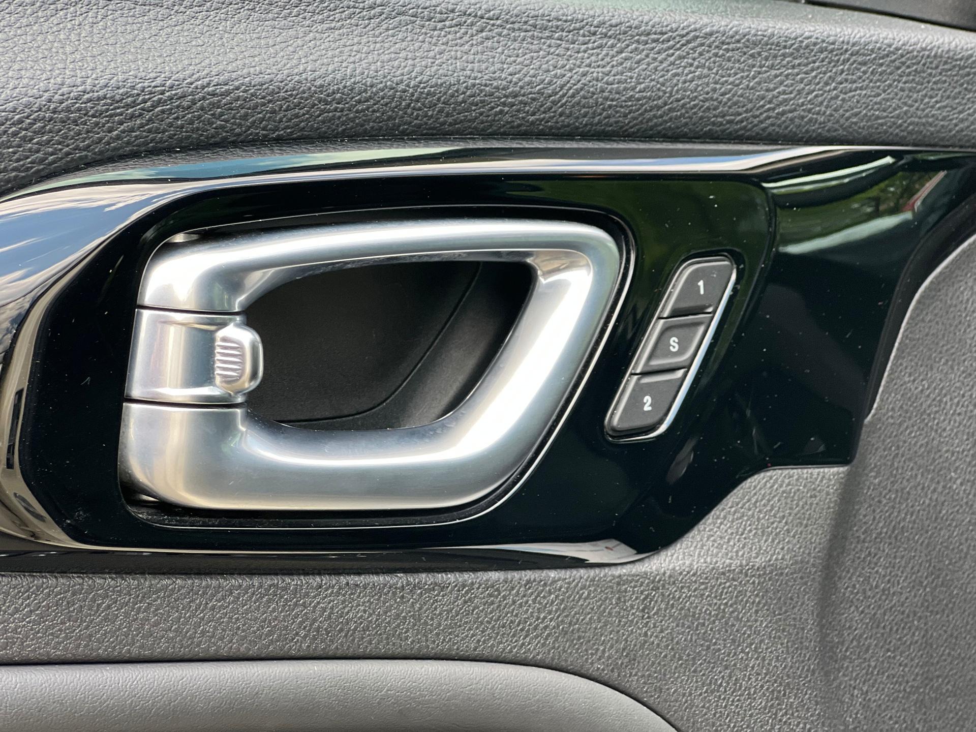 Jeep Compass 2022 1.3T 4xe AT6 PHEV S - foto 9