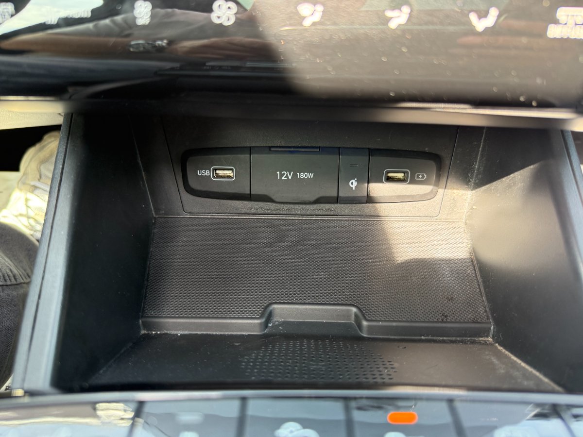 Hyundai TUCSON 2021 1.6 l 215 CP 4WD 6AT HEV Luxury - foto 35