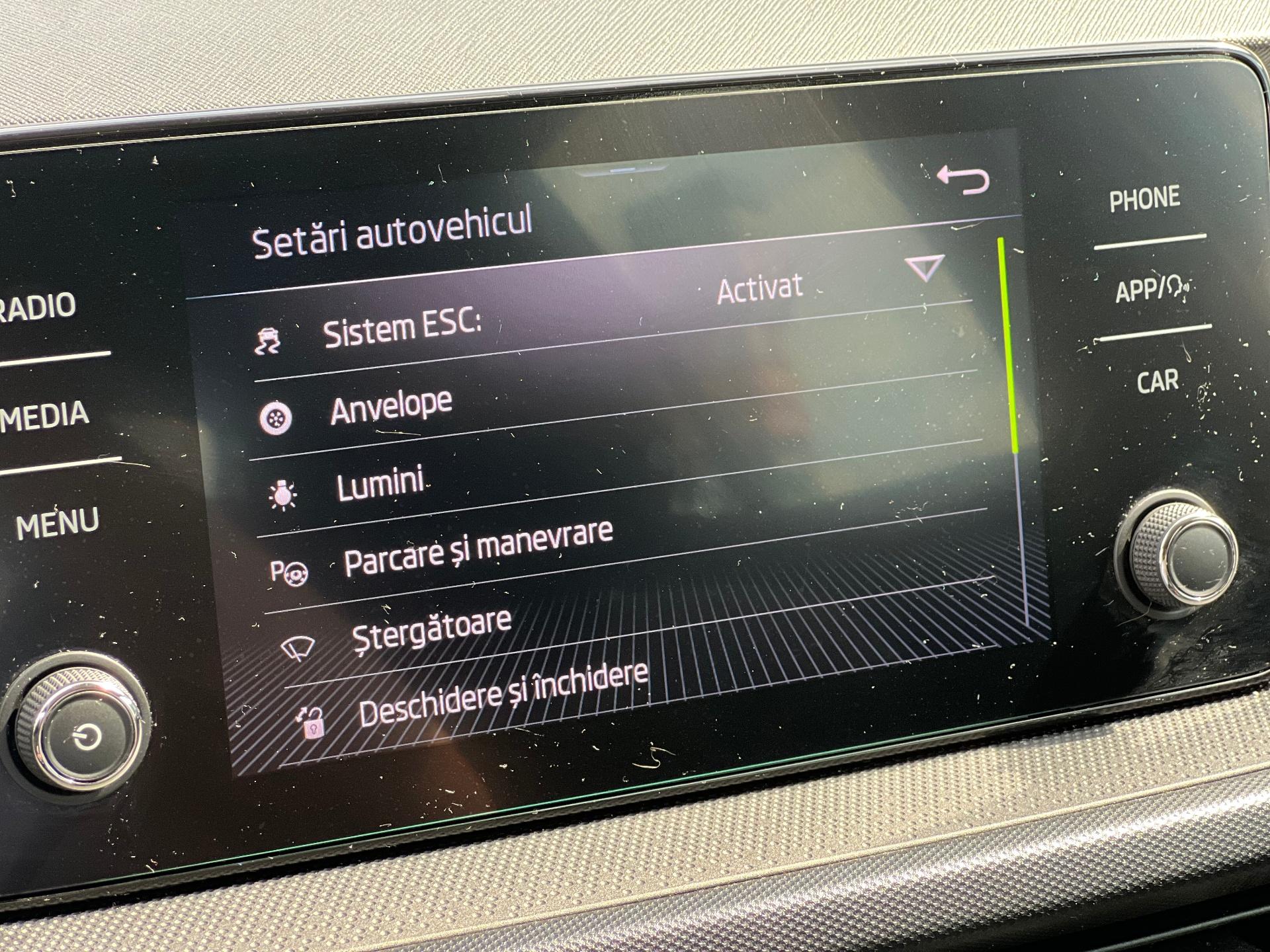 Skoda Fabia 2023 1.0 MPI 80 CP Essence - foto 24