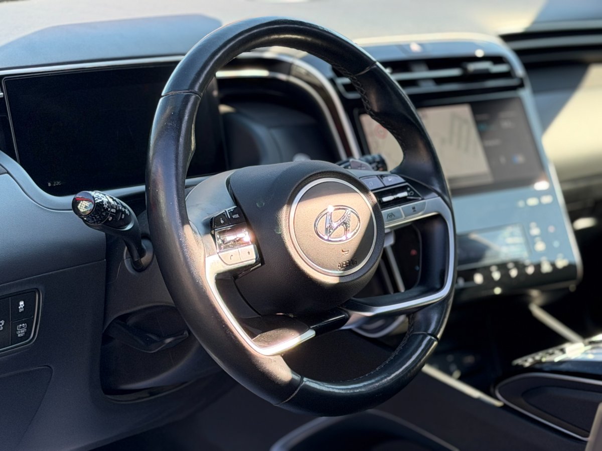 Hyundai TUCSON 2022 1.6 T-GDI 230CP Hybrid Exellence 2WD - foto 8