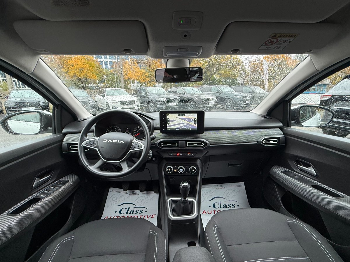 Dacia Logan 2023 TCe 90 MT6 Journey+ - foto 8