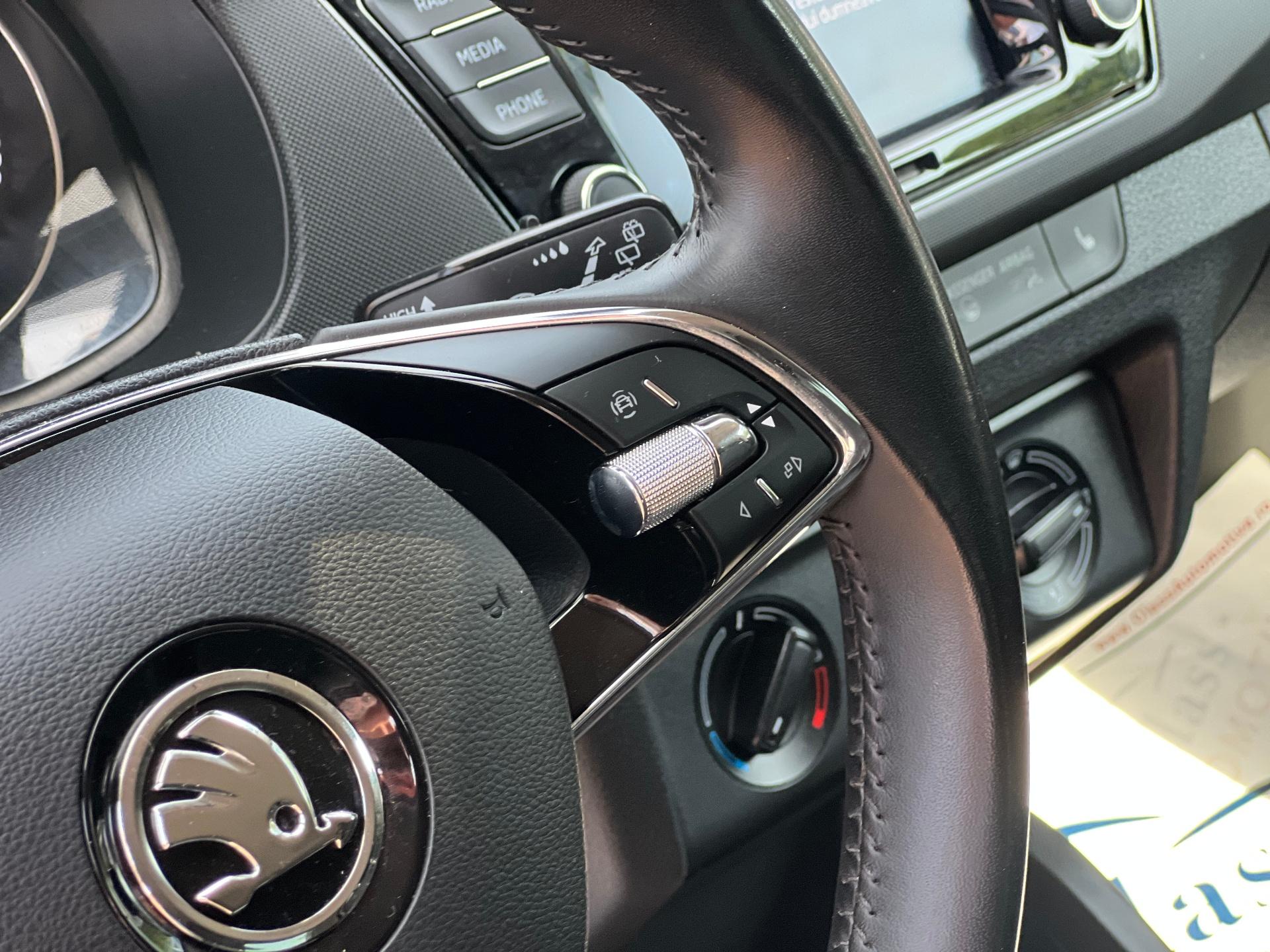 Skoda Fabia 2021 1.0 TSI 95 CP Ambition - foto 18