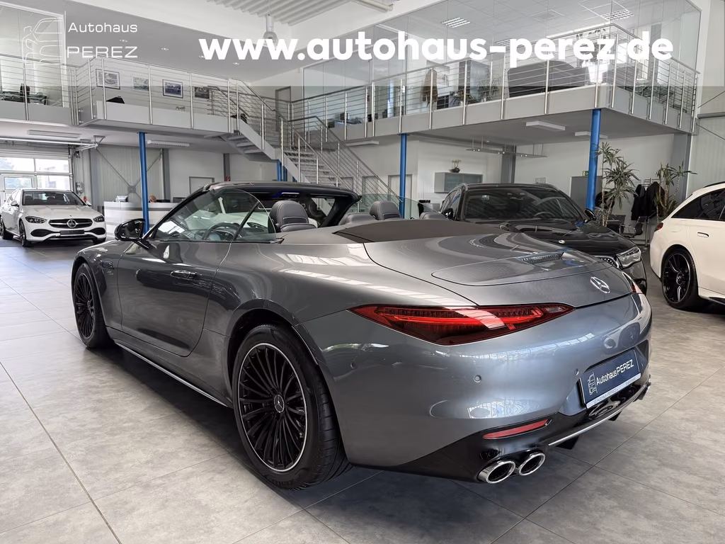 Mercedes-Benz SL 43 AMG 2025 - foto 3