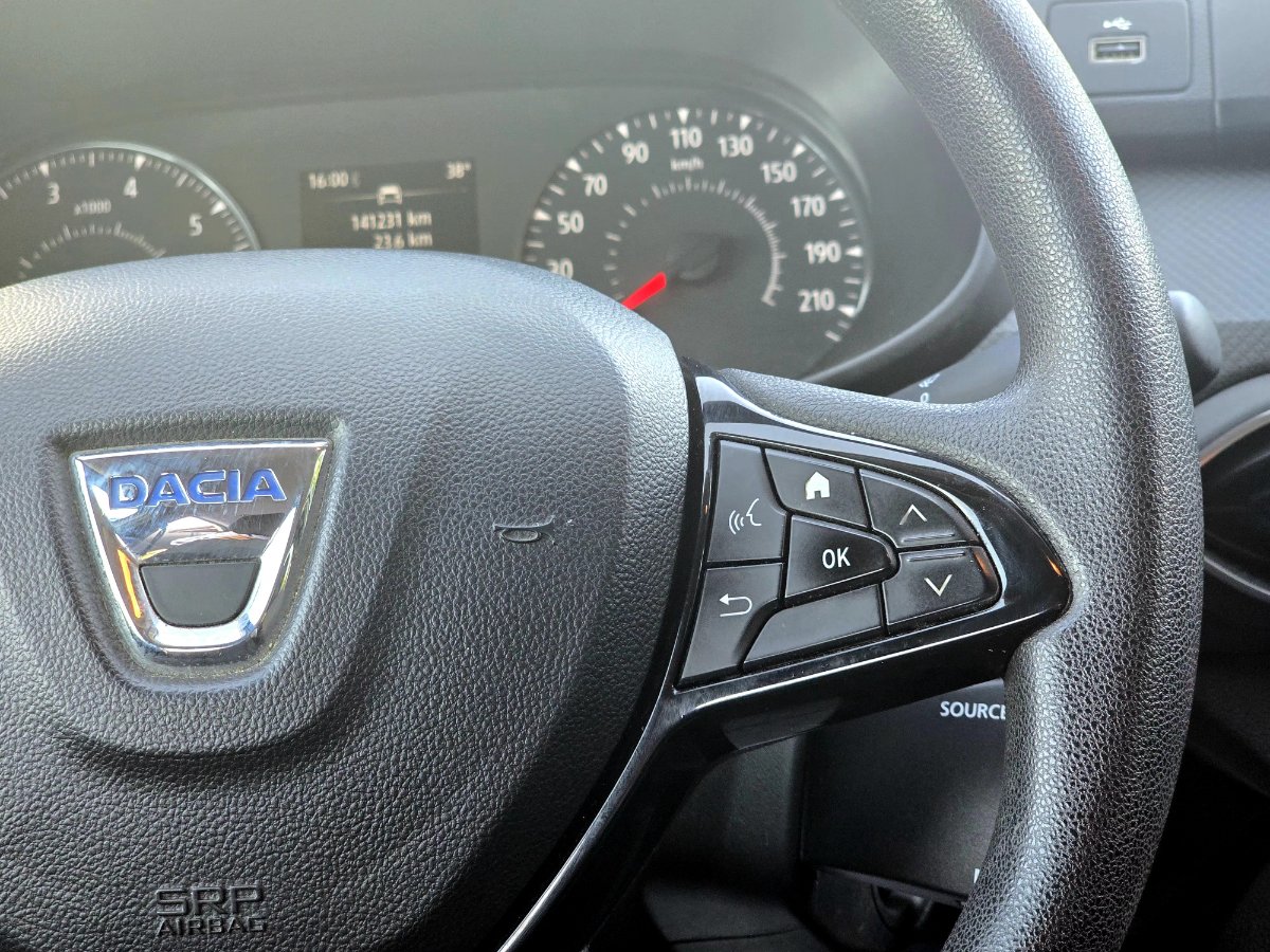 Dacia Logan 2021 TCe 90 MT6 Expression - foto 14
