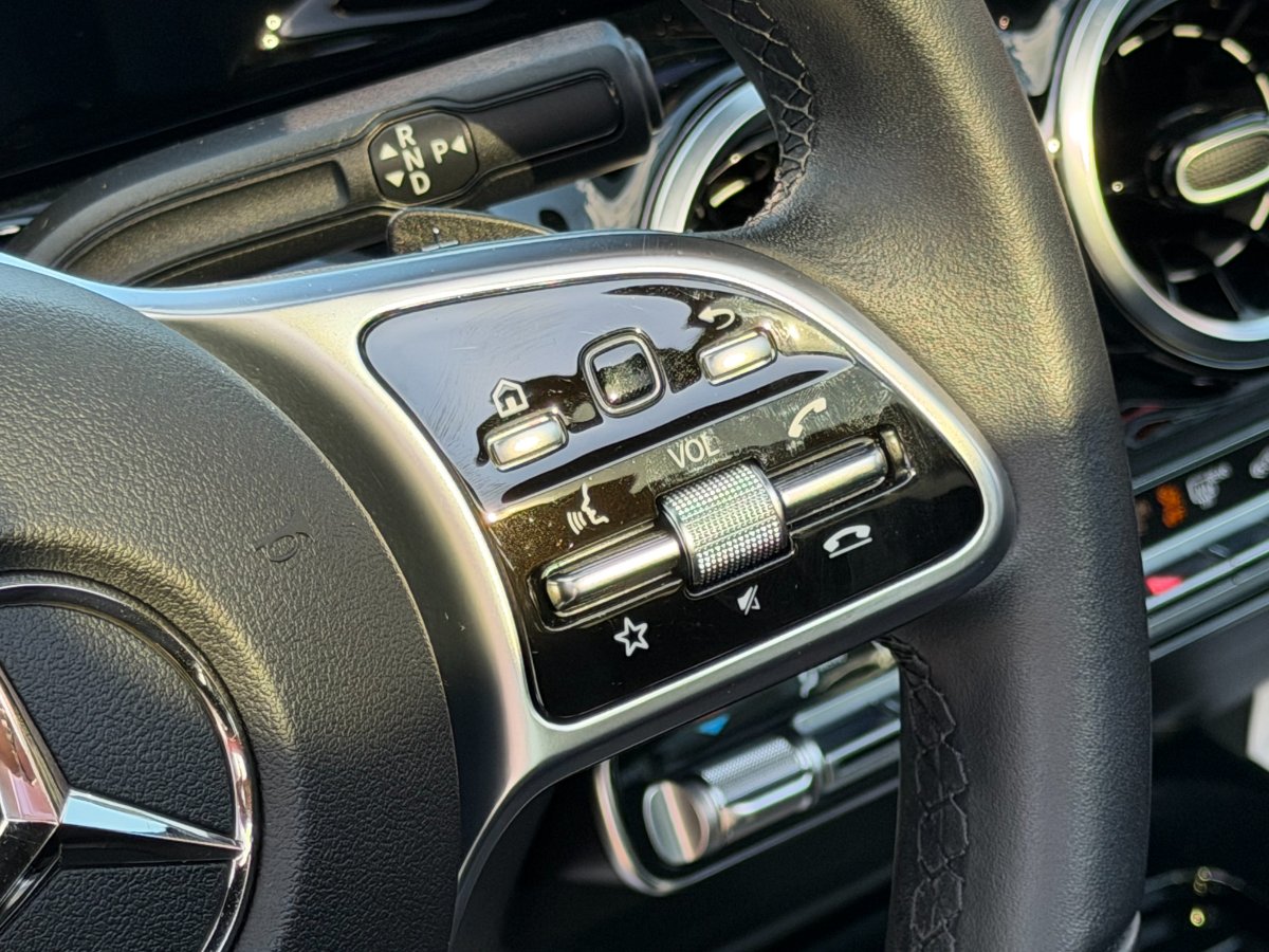 Mercedes-Benz GLA Clasa GLA 2023 200d 4Matic - foto 12