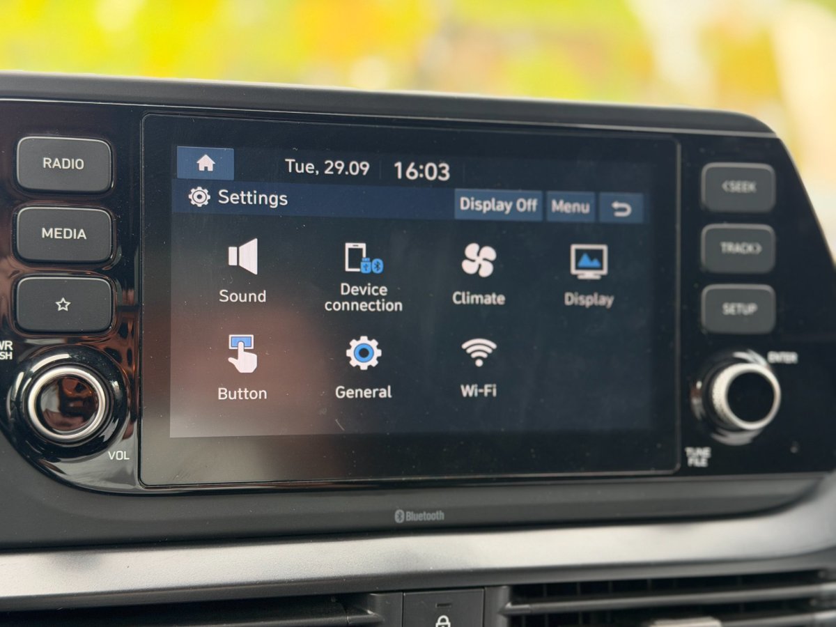 Hyundai BAYON 2021 1.0 T-GDI M-Hybrid 100 CP 7DCT Led Line - foto 18