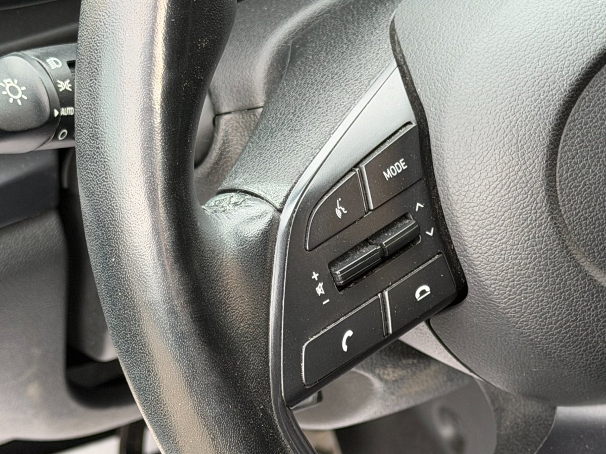 Hyundai BAYON 2021 1.0 T-GDI M-Hybrid 100 CP 7DCT Led Line - foto 12