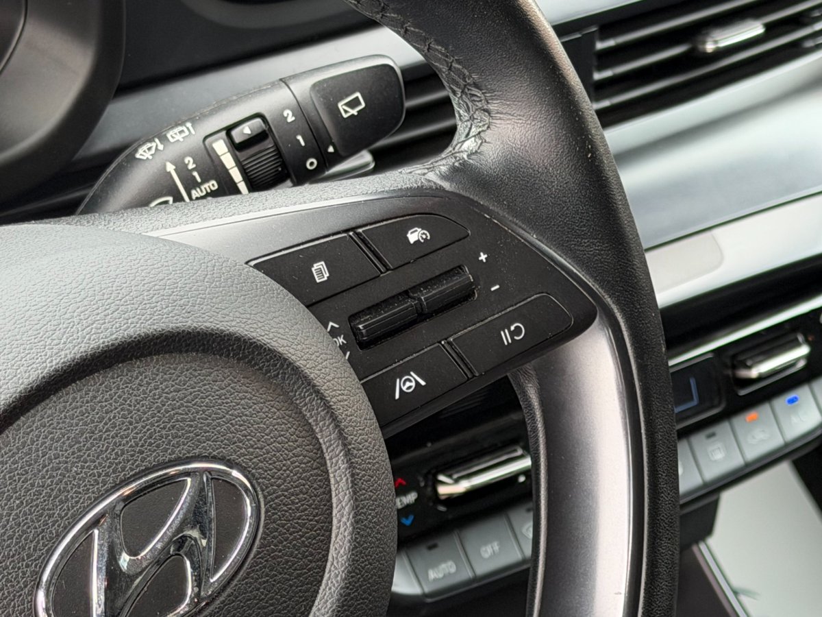 Hyundai BAYON 2021 1.0 T-GDI M-Hybrid 100 CP 7DCT Led Line - foto 11