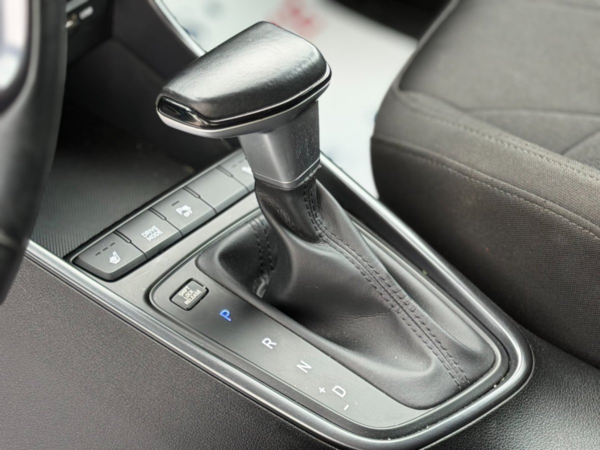 Hyundai BAYON 2021 1.0 T-GDI M-Hybrid 100 CP 7DCT Led Line - foto 10