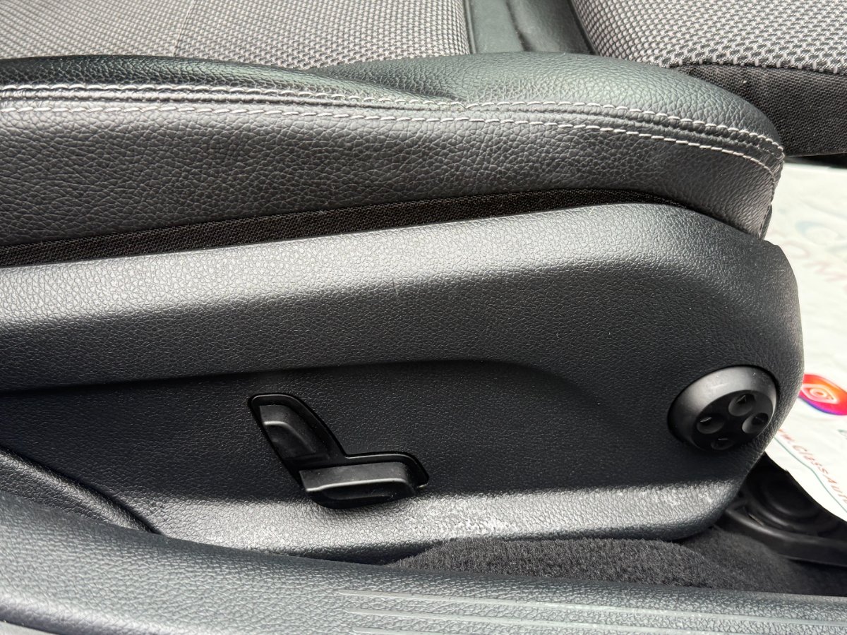 Mercedes-Benz Clasa C 2015 200 BlueTec - foto 19