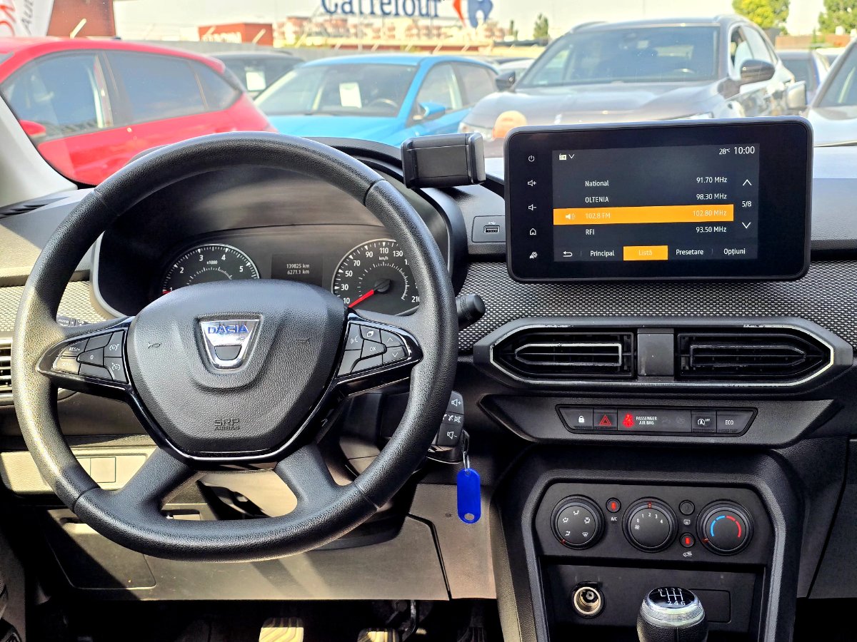 Dacia Logan 2021 TCe 90 MT6 Comfort - foto 8
