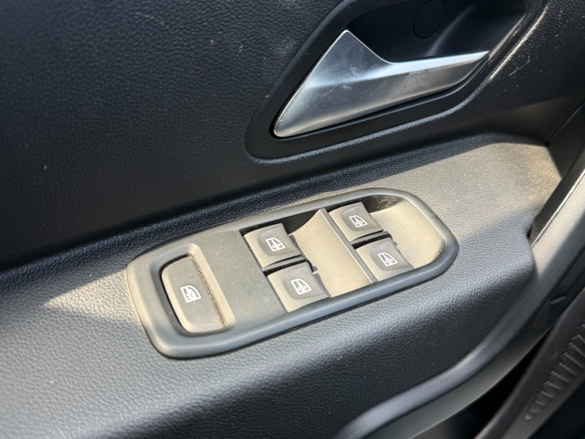 Dacia Duster 2022 Blue dCi 115 Expression - foto 15