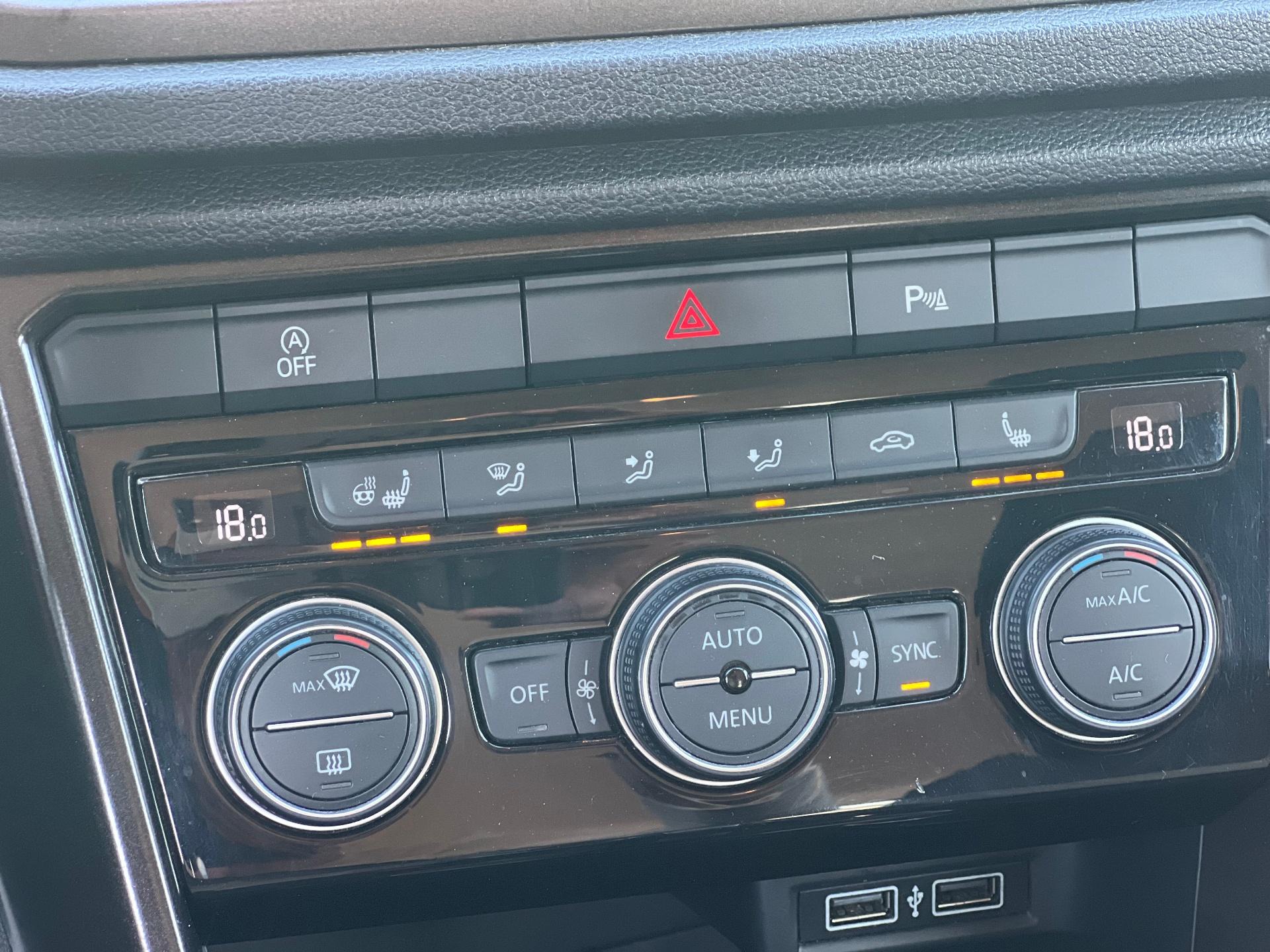 Volkswagen T-Roc 2019 1.5 TSI Style - foto 17