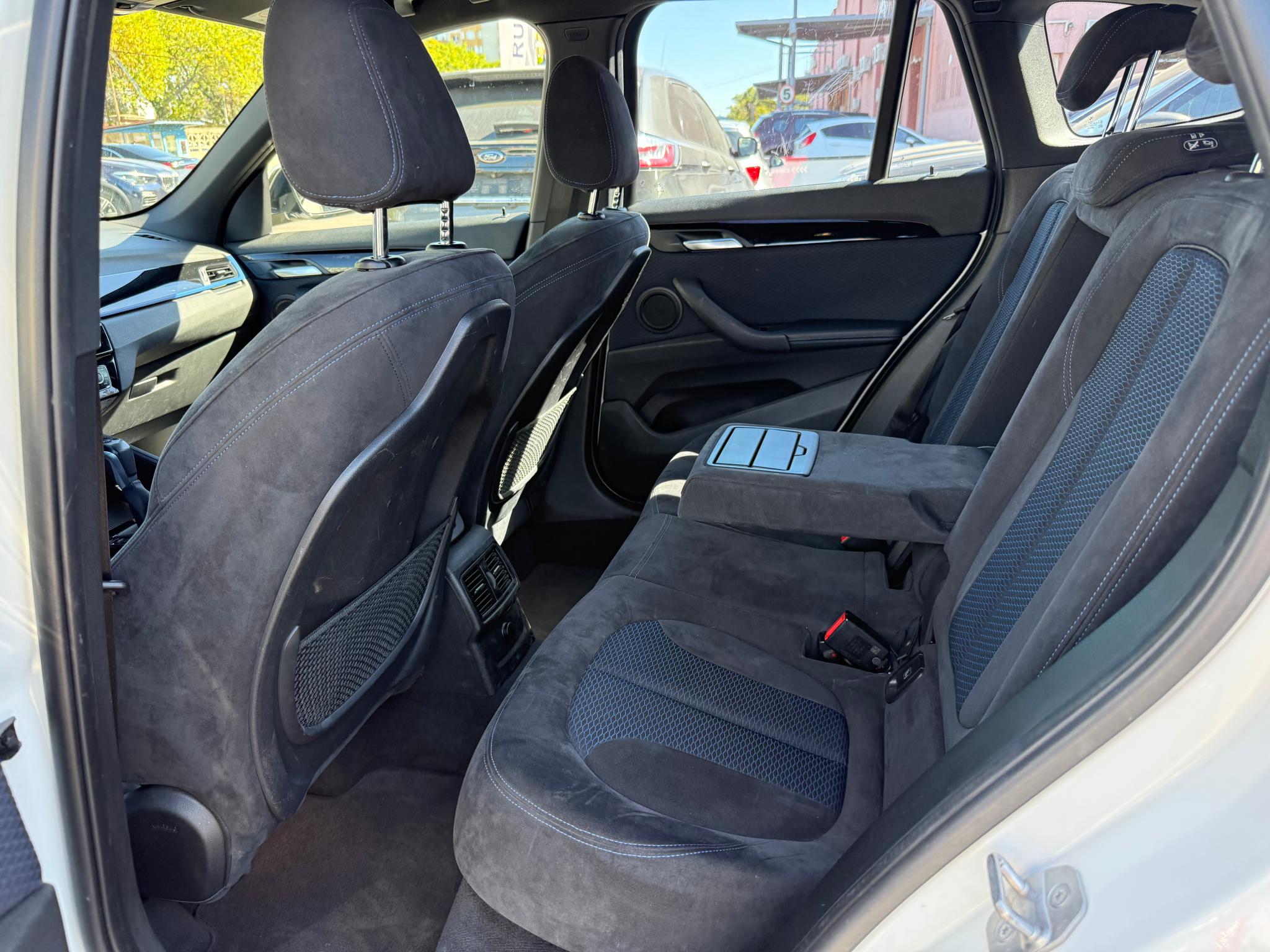 BMW X1 2017 sDrive18d AT - foto 17