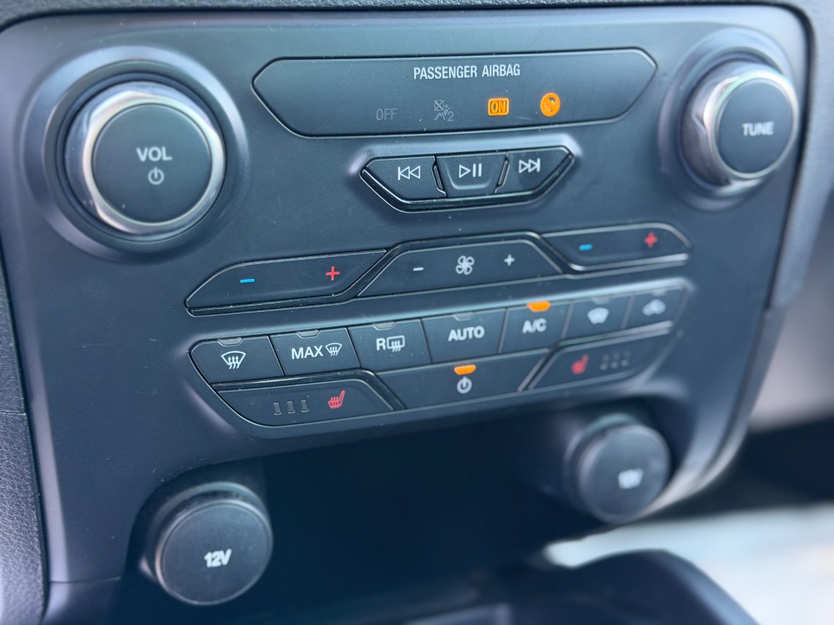 Ford Ranger 2022 2.0 EcoBlue 213 CP 4x4 Cabina Rap Limited Aut. - foto 20
