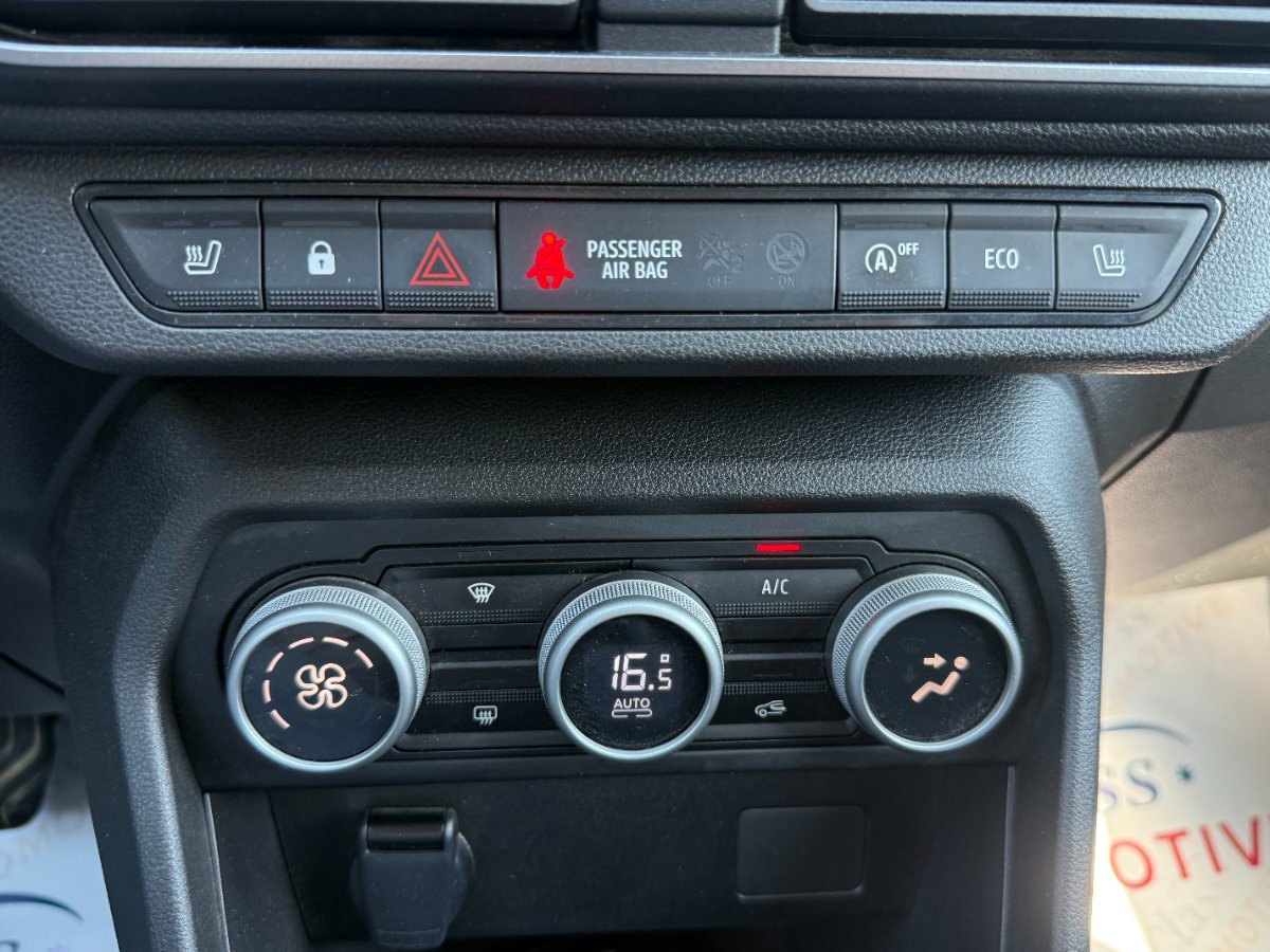Dacia Logan 2024 TCe 90 CVT Prestige - foto 24