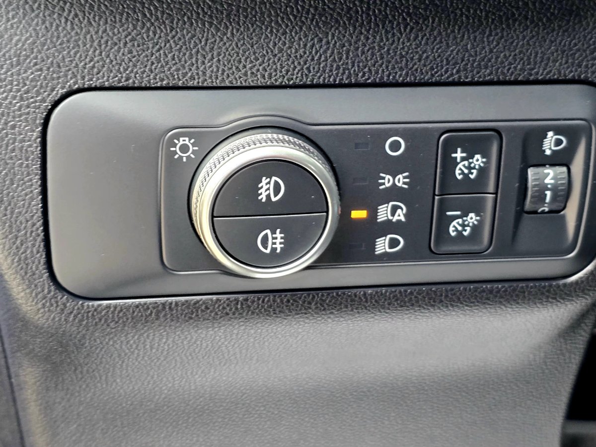 Ford Kuga 2022 2.5 Duratec FHEV FWD ST Line - foto 11