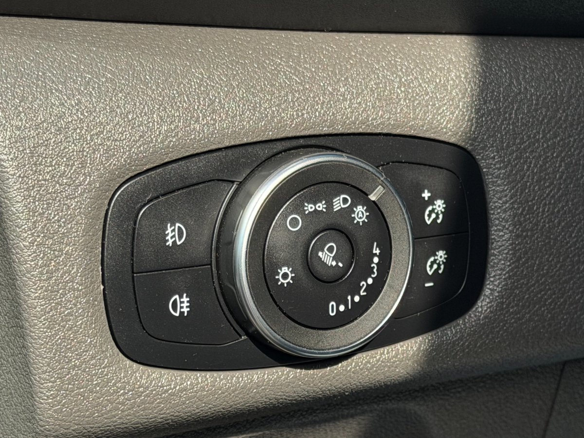 Ford Transit Custom 2022 - foto 15