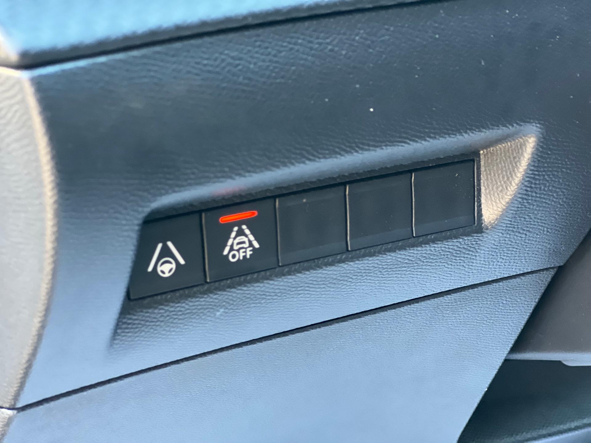 Peugeot 2008 2020 1.2 automat 130 CP GT - foto 11