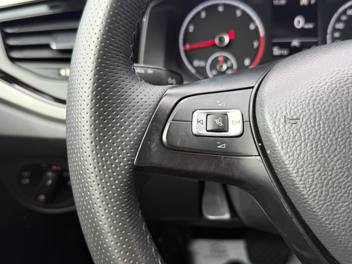 Volkswagen Polo 2020 1.0 TSI DSG Comfortline - foto 23